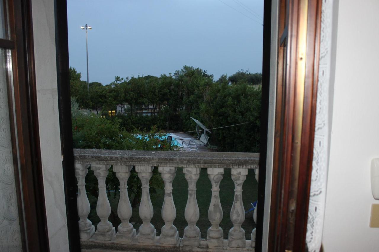 Sinilu B&B Silvi Paese Εξωτερικό φωτογραφία