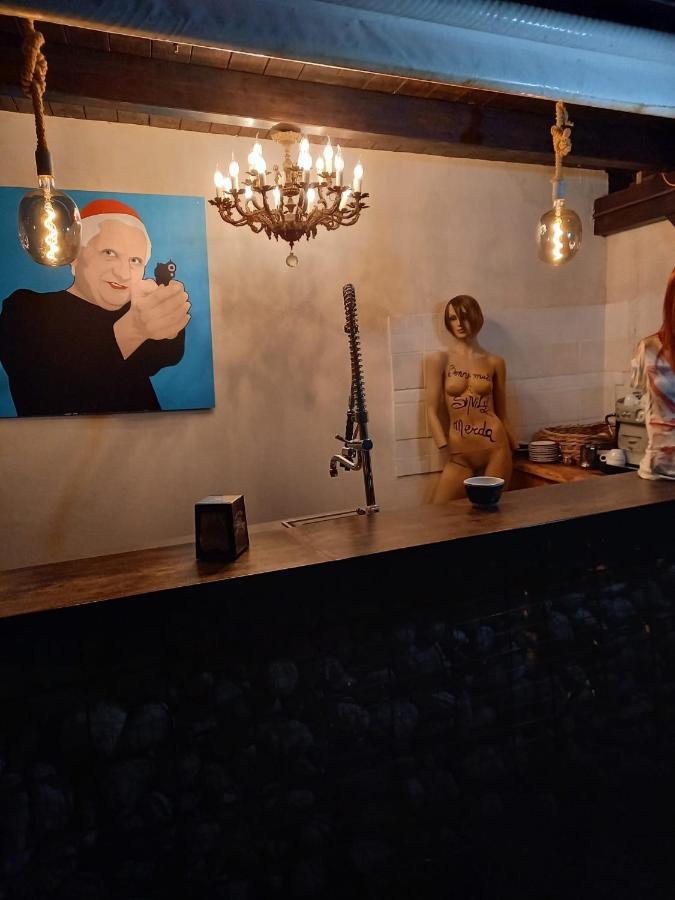 Sinilu B&B Silvi Paese Εξωτερικό φωτογραφία